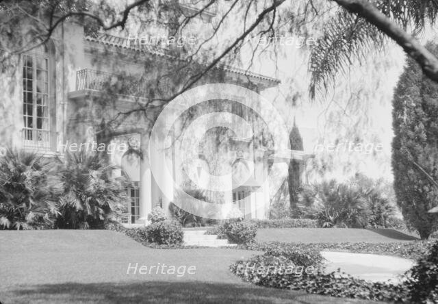 DeMille, Cecil, house, 1927 Creator: Arnold Genthe.