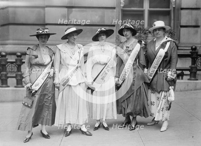Confederate Reunion - Maid And Matrons of Honor From Memphis, 1917. Creator: Harris & Ewing.