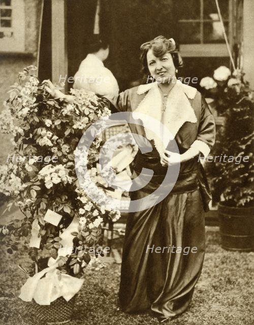 Marie Lloyd, c1910s. Creator: Unknown.