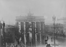 Berlin riots, Jan. 1919, 1919. Creator: Bain News Service.