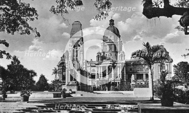 War Memorial and City Hall, Durban, South Africa. Artist: Unknown