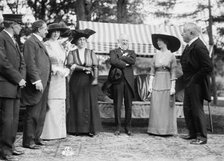 Mrs. B. Cochran [i.e., Cockran], Mrs. Oscar Straus, Oscar Straus, Mrs. T. Roosevelt..., 1912. Creator: Bain News Service.