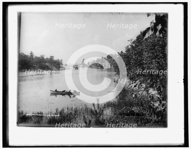 Palisades Rift, 1000 Islands, between 1890 and 1901. Creator: Unknown.