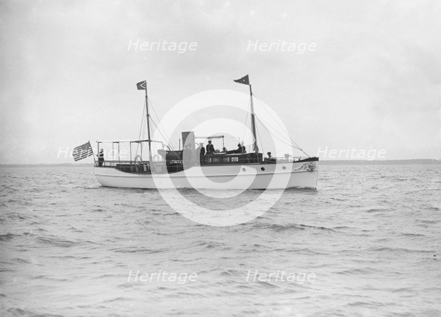 The steam yacht 'Yvonne' under way, 1913. Creator: Kirk & Sons of Cowes.