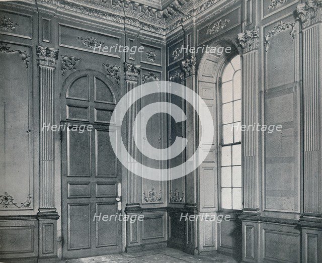 Bradmore House: Principal Room on First Floor, 1916. Artist: Unknown