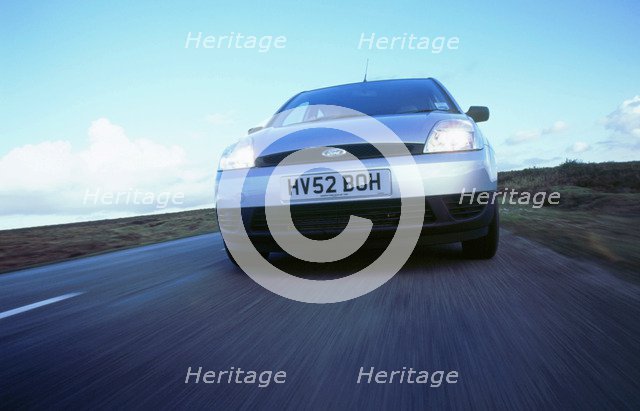 2005 Ford Fiesta LX. Artist: Unknown.