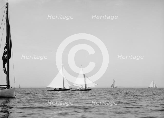 Ethelwynne [sic] & Spruce IV at start, 1895 Sept 24. Creator: John S Johnston.