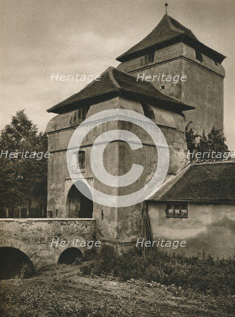 'Nordlingen - Berger Tor', 1931. Artist: Kurt Hielscher.