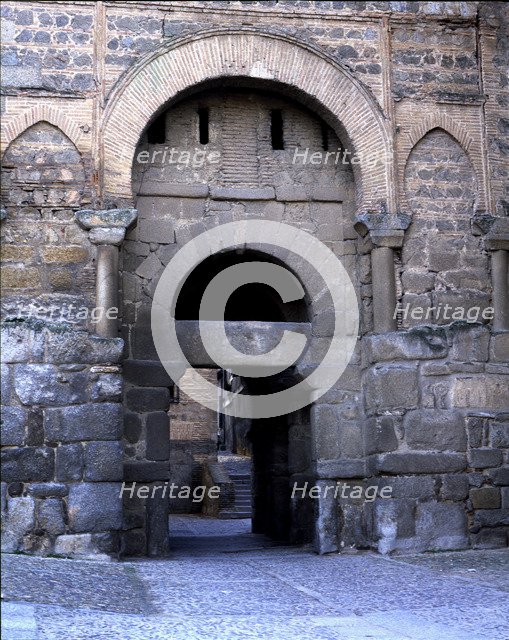 Old door of Bisagra, built on an Arab base, also called Alphonse VI door because the Cid crossed …