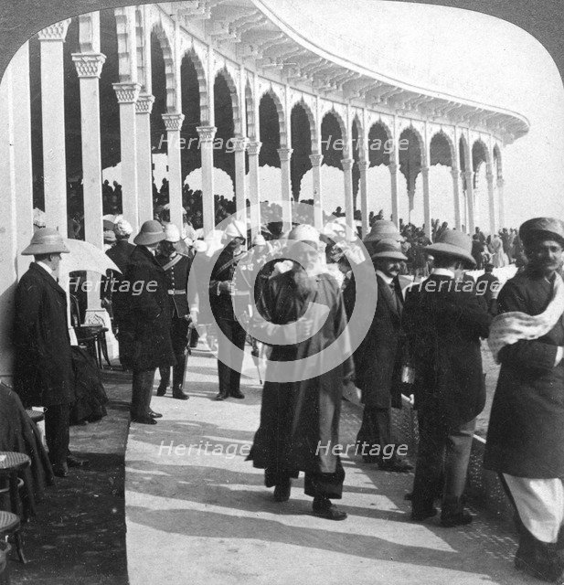 Gathering at the great Durbar Amphitheatre, Delhi, India, 1903.Artist: Underwood & Underwood