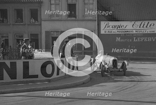 Salmson competing at the Boulogne Motor Week, France, 1928. Artist: Bill Brunell.