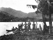''Indigenes des environs d'Apia (iles Samoa); Les Terres Du Pacifique', 1914. Creator: Unknown.