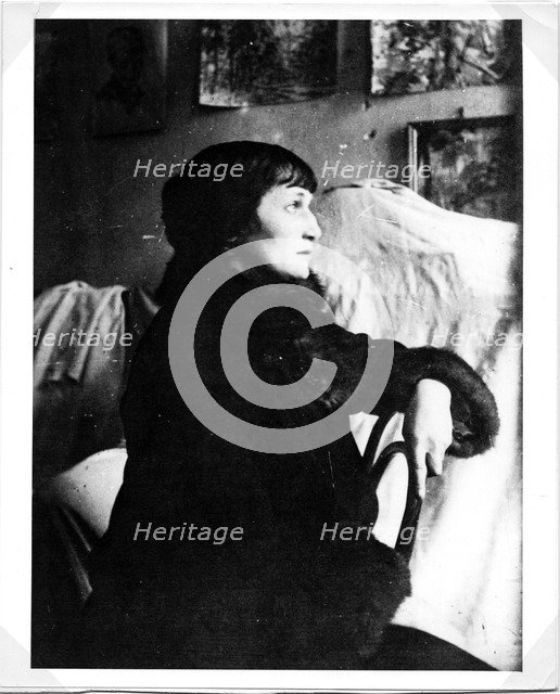 Portrait of the Poetess Anna Akhmatova (1889-1966), End 1920s.