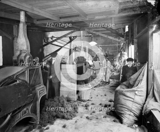 Hair stuffing, Hampton's Munitions Works, Lambeth, London, 1914-1918. Artist: Bedford Lemere and Company