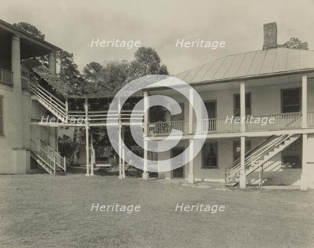 Auburn, Natchez, Adams County, Mississippi, 1938. Creator: Frances Benjamin Johnston.