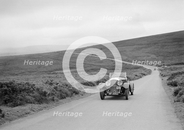 Bentley of FE Elgood, winner of a premier award at the MCC Torquay Rally, July 1937. Artist: Bill Brunell.