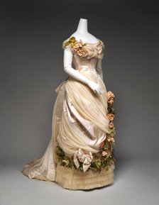 Evening dress, French, ca. 1882. Creators: House of Worth, Charles Frederick Worth.