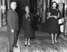 The Duchess of Windsor arrives at the Hotel du Palais in Biarritz with Lady Dudley. Artist: Unknown