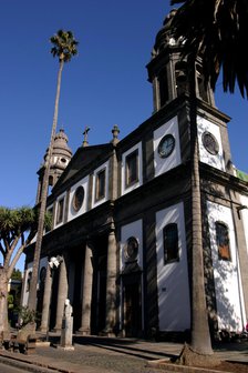 Cathedral of Nuesta Senora de los Remedios, La Laguna, Tenerife, Canary Islands, 2007.