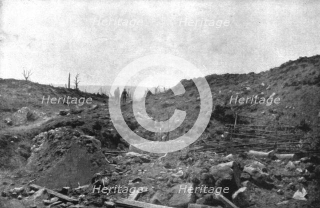 'La reprise de Douaumont; Le general Mangin, qui dirigeait l'attaque, avait..., 1916 (1924) Creator: Unknown.