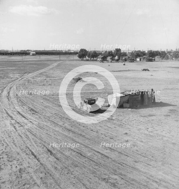 Home of Mexican family migratory workers, Calipatria, Imperial Valley, California, 1939. Creator: Dorothea Lange.