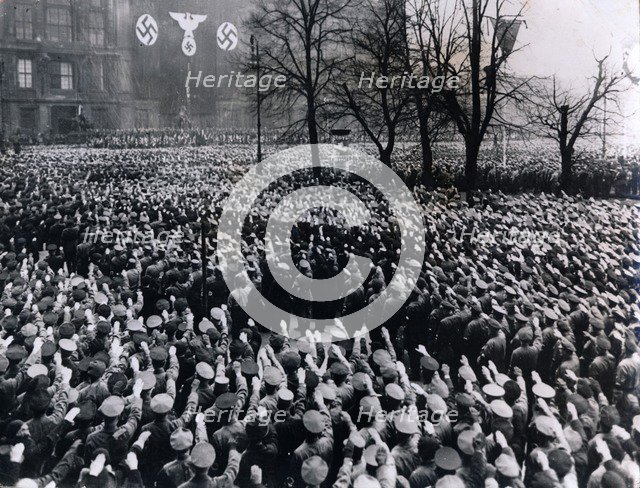 60,000 Nazis swearing an oath of allegiance to Hitler, Lustgarten, Berlin, 1930s. Artist: Unknown