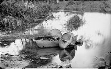 An amphibious boat, Cricklade, Wiltshire, c1870. Artist: Henry Taunt