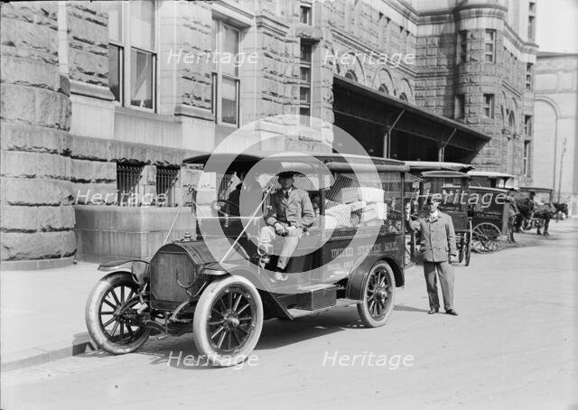 Post Office Department - Parcel Post, 1914. Creator: Harris & Ewing.