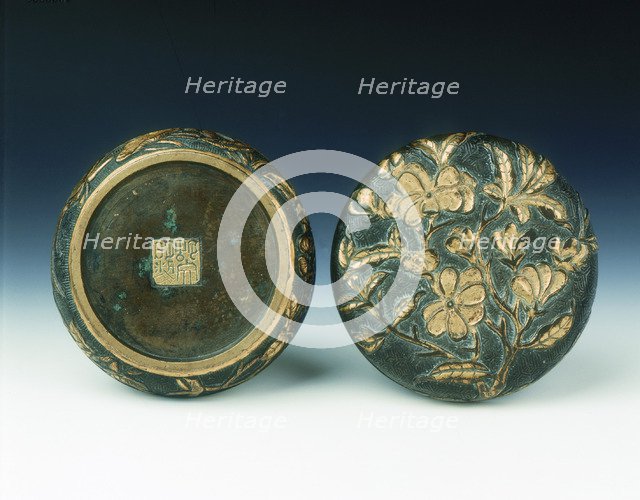 Parcel gilt bronze incense box, Wanli period, Ming dynasty, China, 1573-1620. Artist: Hu Wenming