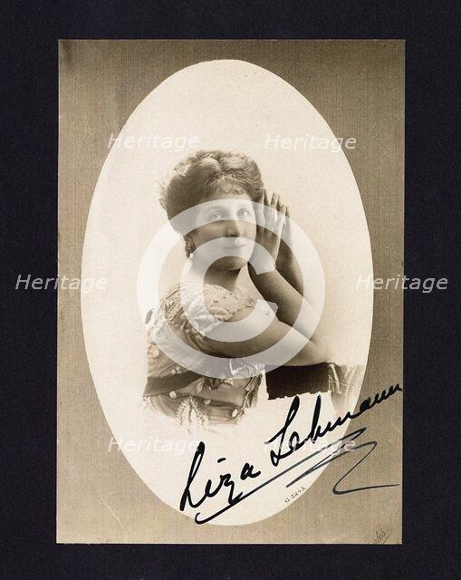 Portrait of the singer and composer Liza Lehmann (1862-1918). Creator: Anonymous.