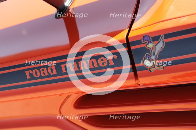 Plymouth Hemi Roadrunner 1970. Artist: Simon Clay.