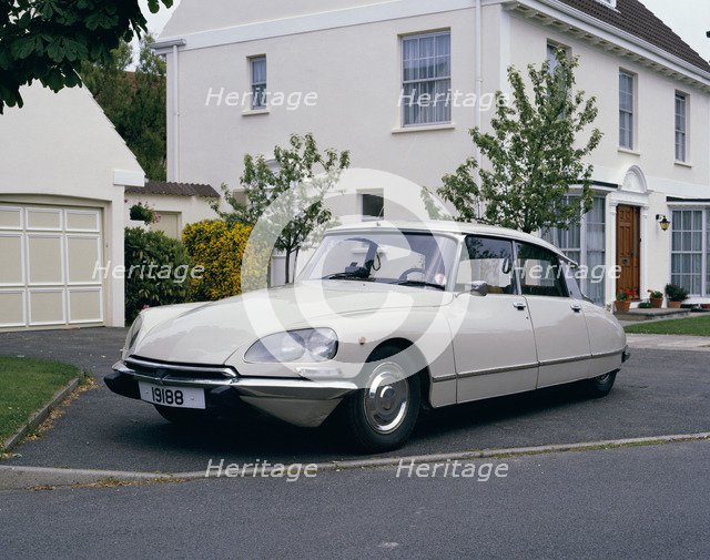 1972 Citroën DS21 Pallas. Artist: Unknown