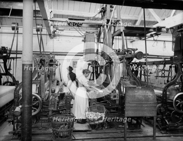 Early's Blanket Factory, Witney, Oxfordshire, 1897. Artist: Henry Taunt