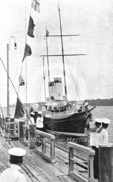 'Le President de la Republique en Russie; Le yacht 'Alexandria', 1914. Creator: Unknown.