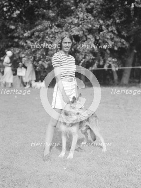 Dog show, East Hampton, Long Island, between 1933 and 1942. Creator: Arnold Genthe.