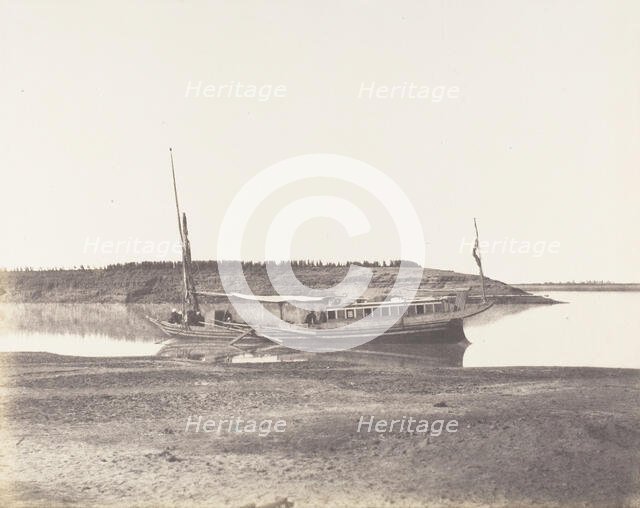 Louksor, Petit Bras du Nil - Barque de Voyageurs, 1851-52, printed 1853-54. Creator: Félix Teynard.