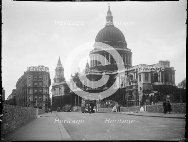 St Paul's Cathedral, St Paul's Churchyard, City of London, Greater London Authority, 1945. Creator: Katherine Jean Macfee.