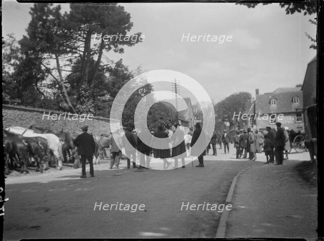 Fosse Way, Stow-on-the-Wold, Cotswold, Gloucestershire, 1928. Creator: Katherine Jean Macfee.