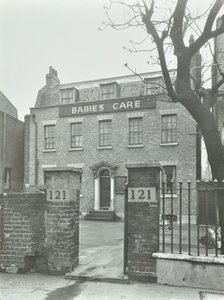 Babies Care building, Kennington Road, Lambeth, London, 1950. Artist: Unknown.