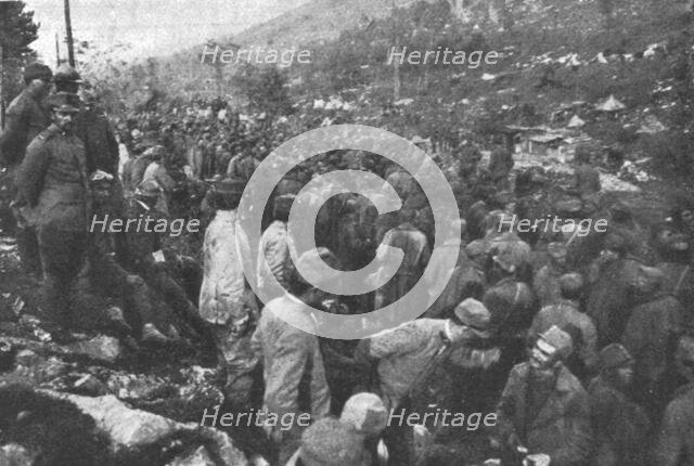 'Les succes Italiens du Carso; defile de prisonniers autrichiens apres les comabts du 1er..., 1916. Creator: Unknown.