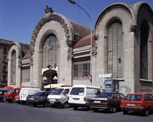 Exterior view of the central market of Tarragona, 1915 by J.M. Jujol i Barbera.