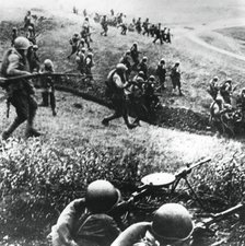 Russian troops on the counter-attack, Mozdok region, northern Caucasus, September 1942. Artist: Unknown