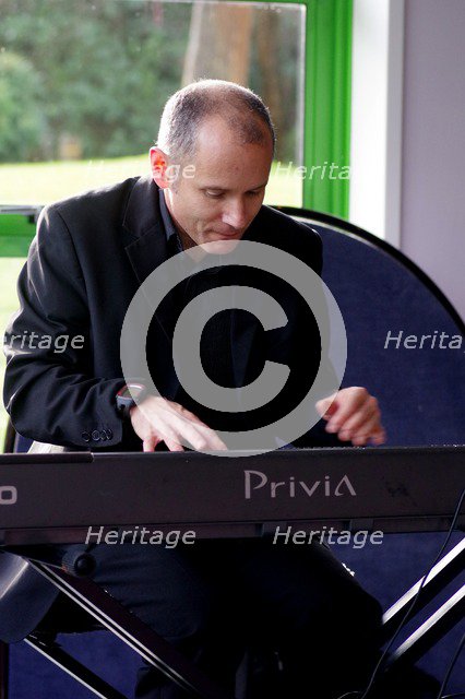 Roger Lewin, Hawth, Crawley, West Sussex, Jan 2016. Artist: Brian O'Connor.