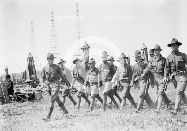 Fort McHenry - Groups, 1917. Creator: Harris & Ewing.