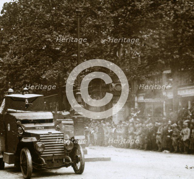 Machine gun mounted in armoured vehicle, victory parade, c1918. Artist: Unknown.