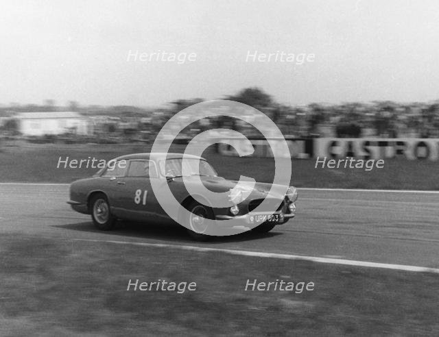 1959 Peerless GT at Goodwood. Creator: Unknown.