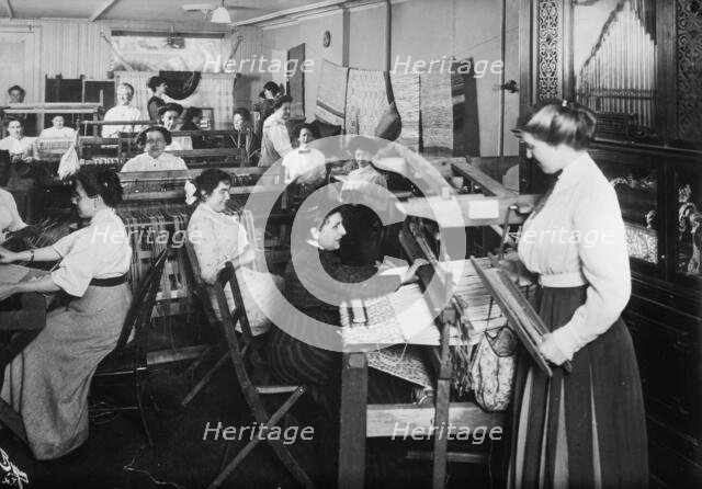 Weavers at work, between c1910 and c1915. Creator: Bain News Service.