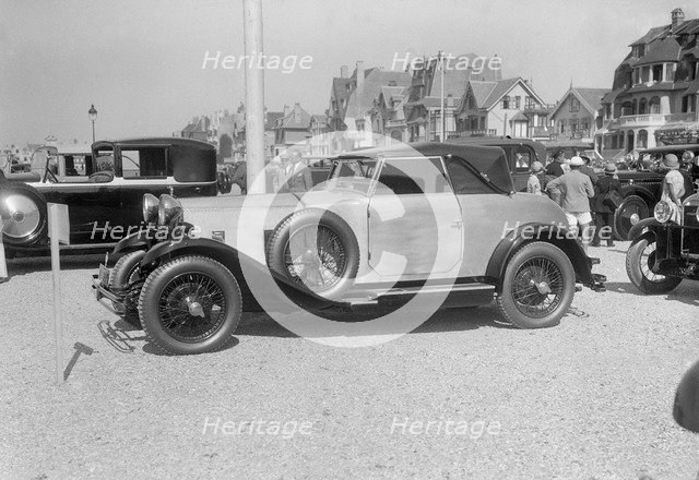 Invicta 2-door drophead coupe at the Boulogne Motor Week, France, 1928. Artist: Bill Brunell.