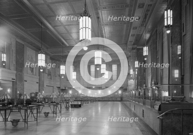 Dollar Savings Bank, Grand Concourse, New York, 1946. Creator: Gottscho-Schleisner, Inc.