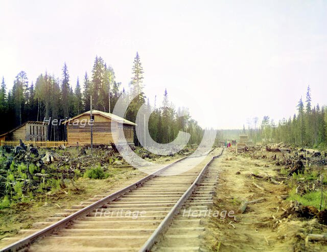 Ladva Station on the Murmansk railroad; Uneveness of the railway, 1915. Creator: Sergey Mikhaylovich Prokudin-Gorsky.
